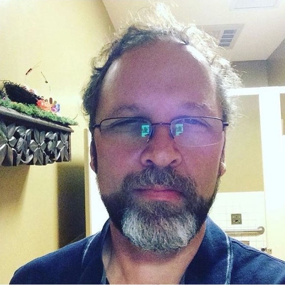 Meet your Posher, Cary - Picture 12 of 16